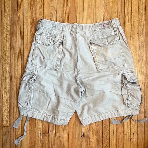 Evisu khaki cargo shorts - Picture 4 of 5
